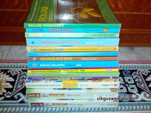 buku teks