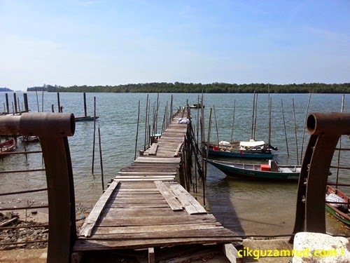 pantai 1