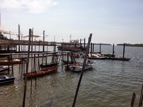 pantai 2