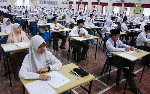 Duduk Peperiksaan SPM