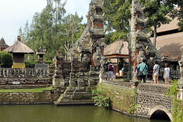 pura taman ayun