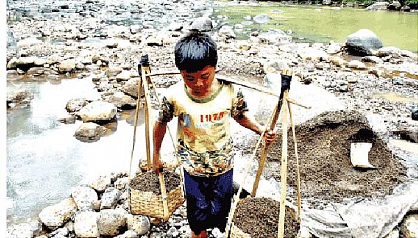 kanak bekerja