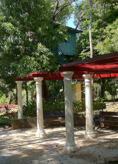 rumah taman botanikal