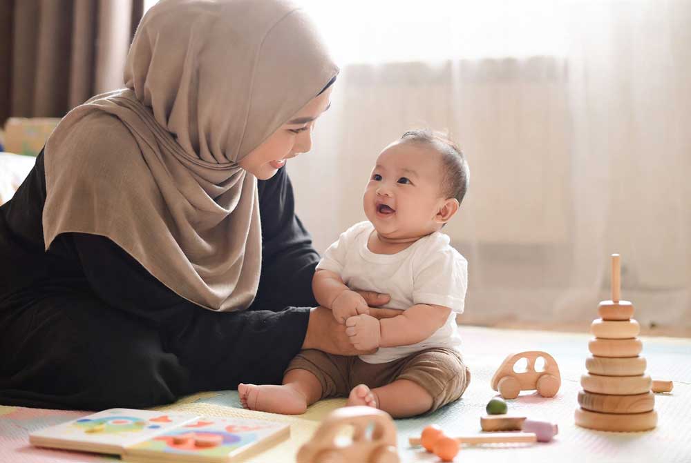ibu didik bayi